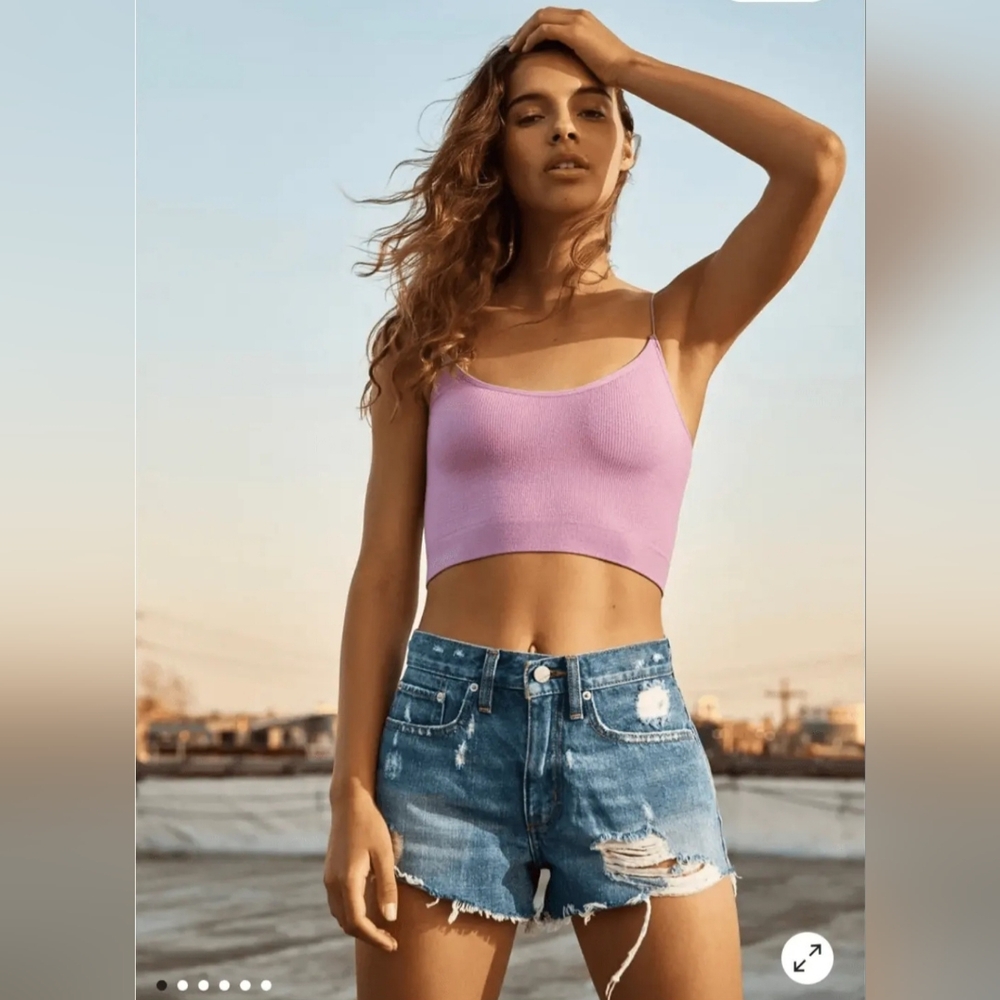 BDG Urban Outfitters Essential Mid Rise Distressed Jean Shorts NWT denim shorts